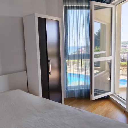 Byala Fortuna Cape 3 Lux شقة *